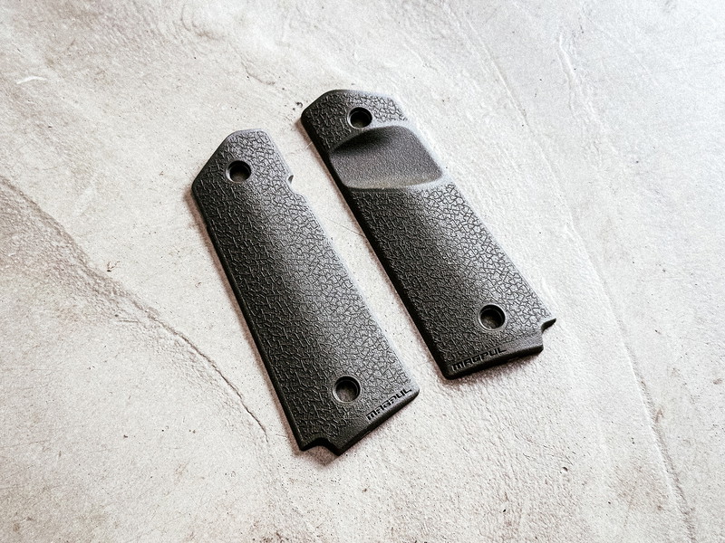 Image 1 for MAGPUL 1911 Grip Panels