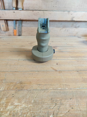 Image 4 for Tan DMR grip