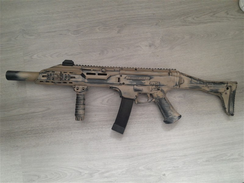 Image 1 for Scorpion evo 3a1 bet