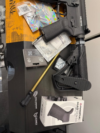 Image 4 for Nieuwe Daniel Defense MTW MK18 RIS3 zwart met Fmark en Semilocked