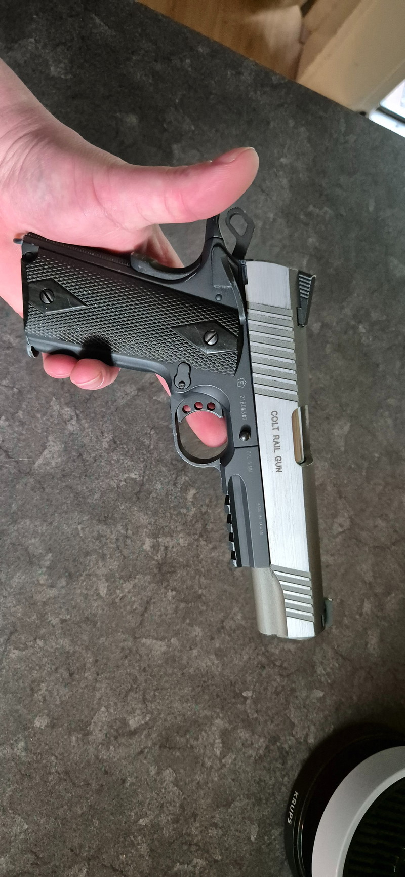Bild 1 für Colt 1911 rail gun co2