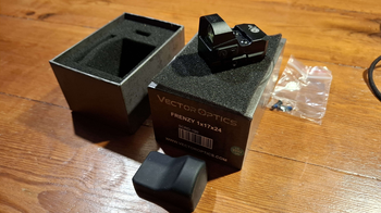 Image 4 for VFC H&K MP7 A1 + Vector Optics Frenzy Red Dot inclusief dozen