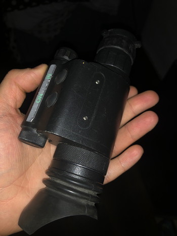 Bild 2 für Gen1+ Analog monocular NVG + wilcox mount replica