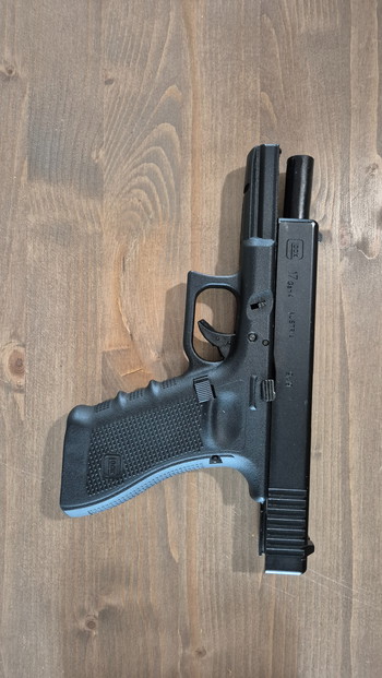 Image 3 for Glock 17 Gen4