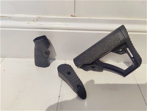 Afbeelding van Daniel defense pistol grip en butt stock