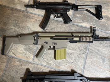 Imagen 5 de 3 defecte muurhangers of onderdelen