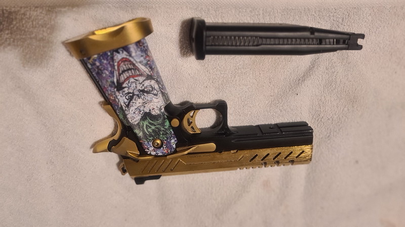 Imagen 1 de Pistolet Hi-Capa 4.3 Gaz GBB Full Metal Vorsk - Noir & Gold