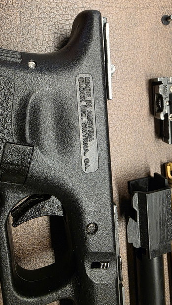Image 10 pour Twee Glock's met werk - prijs incl. verzendkosten