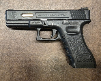 Image 2 pour Twee Glock's met werk - prijs incl. verzendkosten