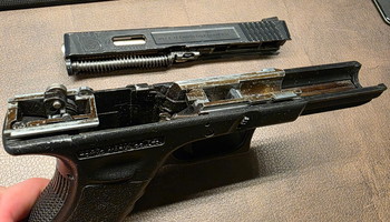 Image 4 pour Twee Glock's met werk - prijs incl. verzendkosten