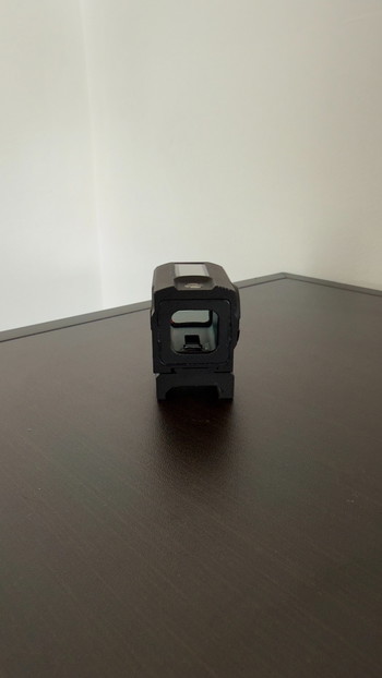 Image 3 for Vector Optics Frenzy Solar Red Dot Sight