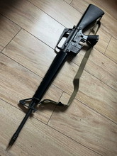 Bild für Late production XM16E1 WE GBB + early Brownells stock.