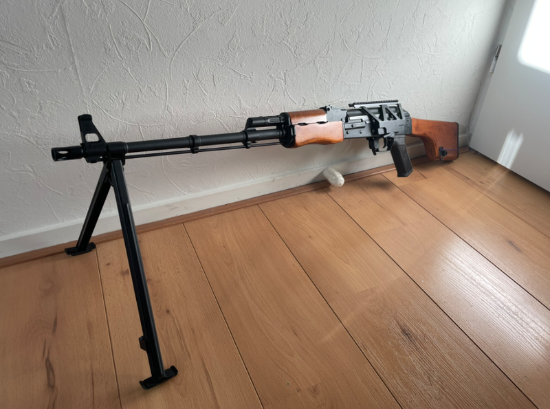 Bild 1 für Cyma RPK met 10 mid caps en drum!