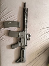 Image pour GBB VFC Softair M4/M16 mit Zubehör