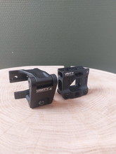 Image for Repro unity riser en magnifier mount