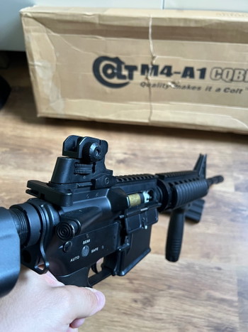 Image 5 for Opknapper: Colt M4A1 CQB cybergun AEG