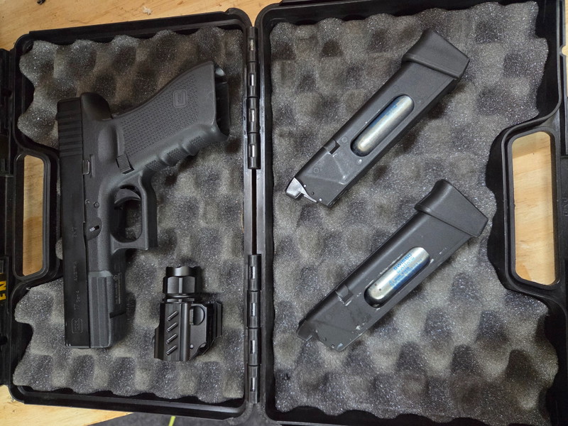 Image 1 for Umarex Glock 17 gen 4 co2