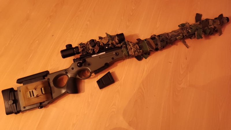 Image 1 pour Well L96 | camo | 2 magazine's