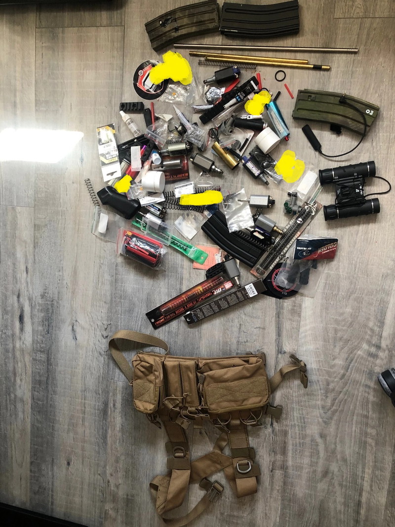 Afbeelding 1 van Diverse onderdelen + gear en 10+ motors