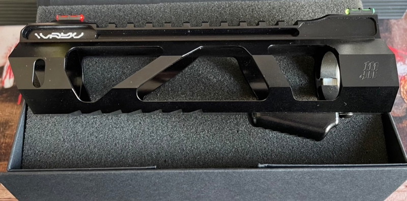 Afbeelding 1 van Monk customs voyu m4 hexagon Hand guard
