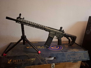Afbeelding van Delta Armory R15 Freya 14" OD Green - AEG - NEAR MINT