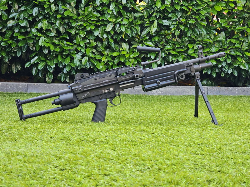 Image 1 for VFC M249 HPA GBB Interesse peiling