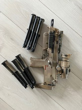 Image pour Used TM MP7 with 6 Magazines