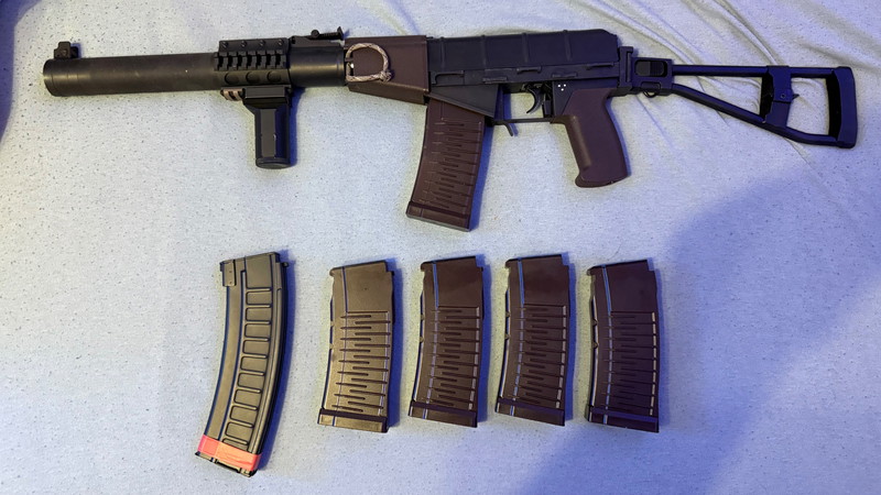 Image 1 for LCT AS VAL inclusief Mags