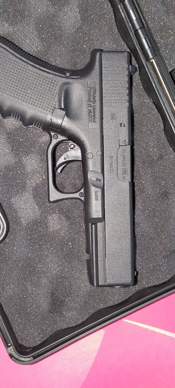 Image 2 pour Glock 22 à petite bille blanche