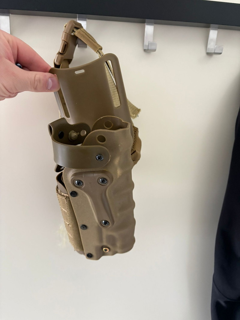Image 1 for Dropleg Holster Desert Tan