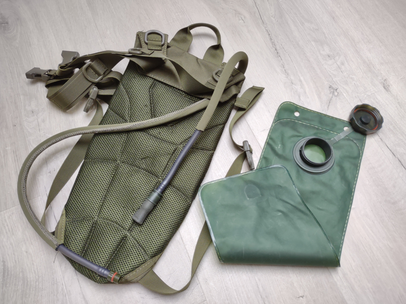 Image 1 pour TACTICAL HYDRATION PACK - 8FIELDS