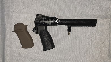 Afbeelding van Angry Gun M4 Adapter HPA stock met extra grip