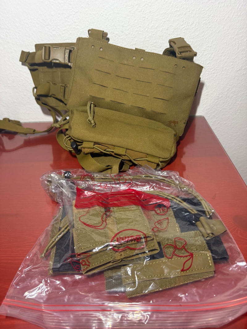 Bild 1 für Tasmanian tiger chest rig - coyote