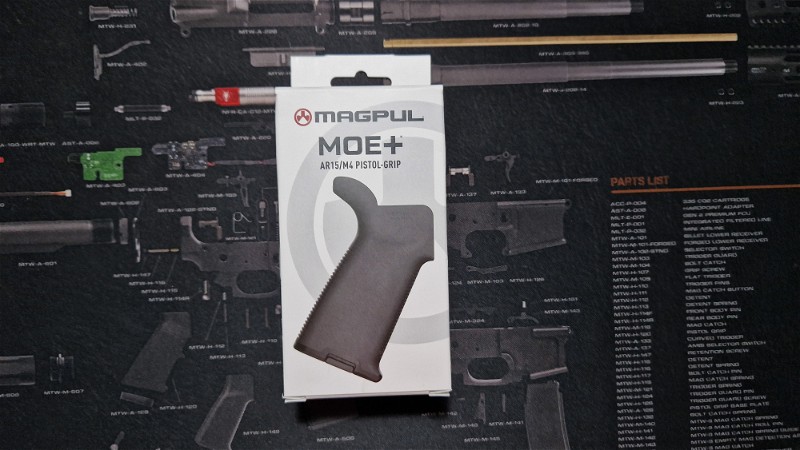 Afbeelding 1 van Magpul MOE+ Grip - AR15/M4 for GBBR- BK