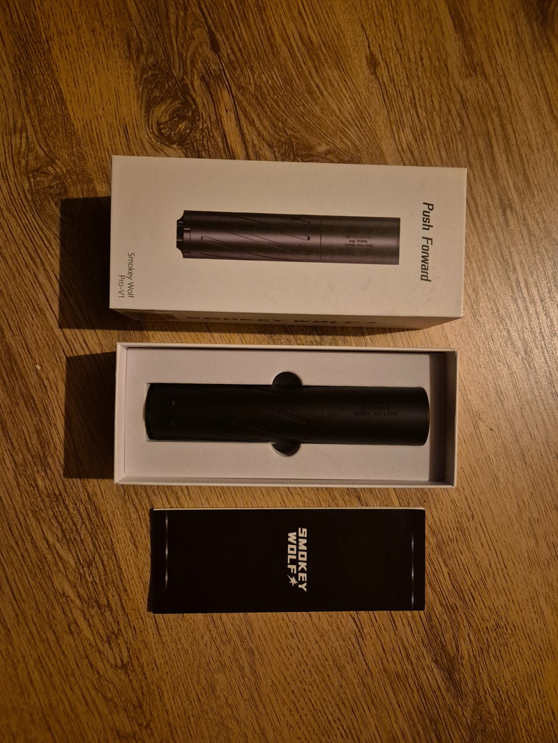 Afbeelding 1 van smokey wolf pro v1