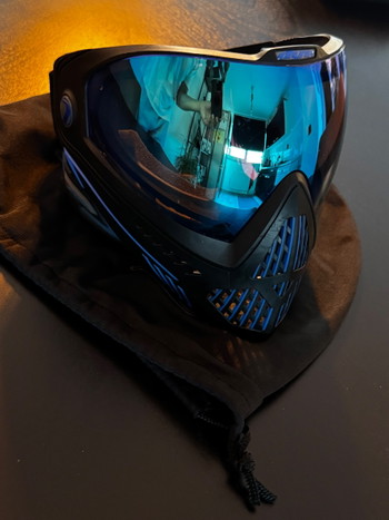 Image 2 pour Dye i5 mask
