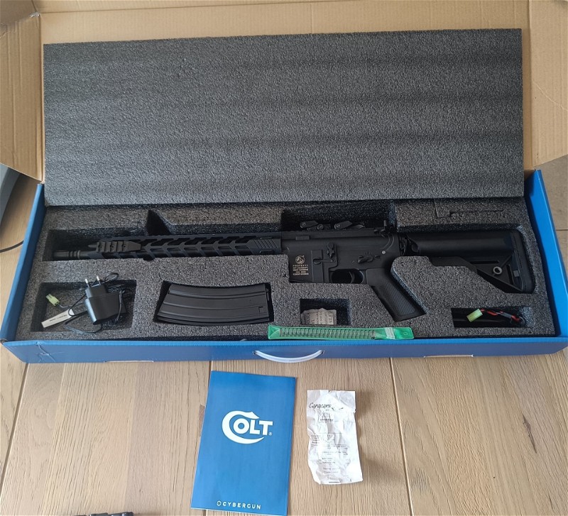 Image 1 for cybergun M4 Airline F-metal Mod.A