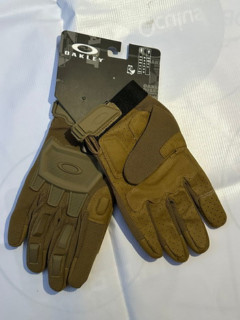 Image 2 for OAKLEY tactical gloves (XL)