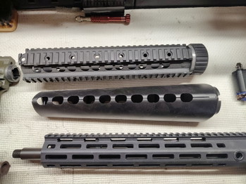 Image 7 for Opruiming airsoft externals onderdelen - Body - receivers - barrels - stocks - handguards