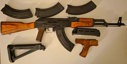Imagen para GHK v2 gbbr / 4 mags / moe furniture
