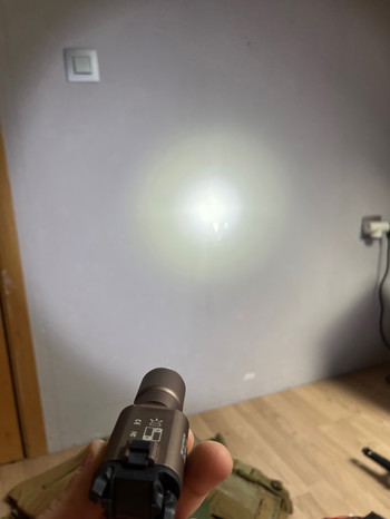 Bild 2 für PISTOL FLASHLIGHT LED TLR-1 800 LUMENS TAN BO