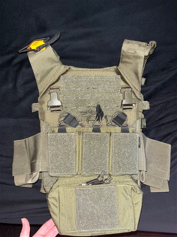 Image 2 pour TF-2215 Plate Carrier Ranger Green