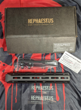 Image pour WTS - Hephaestus AK M-LOK 10.5" Handguard Set