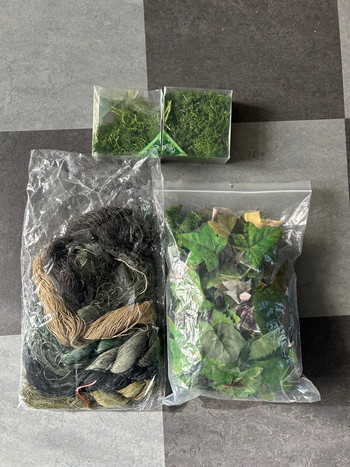 Image 3 for Twee goedkope ghillie touw blaadjes