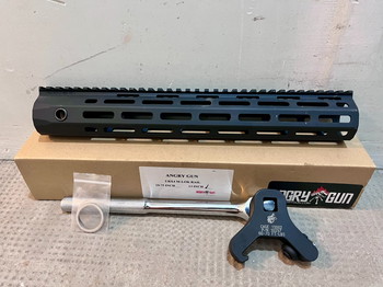 Imagen 2 de Angry Gun URX4 MLok rail 13 inches and  Wrench