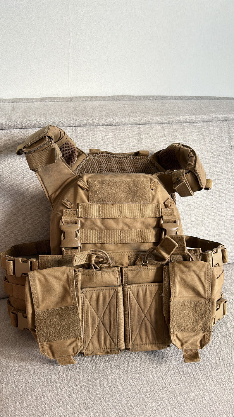 Afbeelding 1 van Warrior assault systems recon plate carrier met chestrig