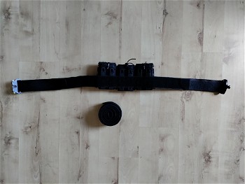 Afbeelding 2 van tactical belt met m4 pouches