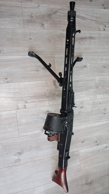 Image 2 for MG42 AGM (LMG, mitrailleuse de soutiens, WW2)