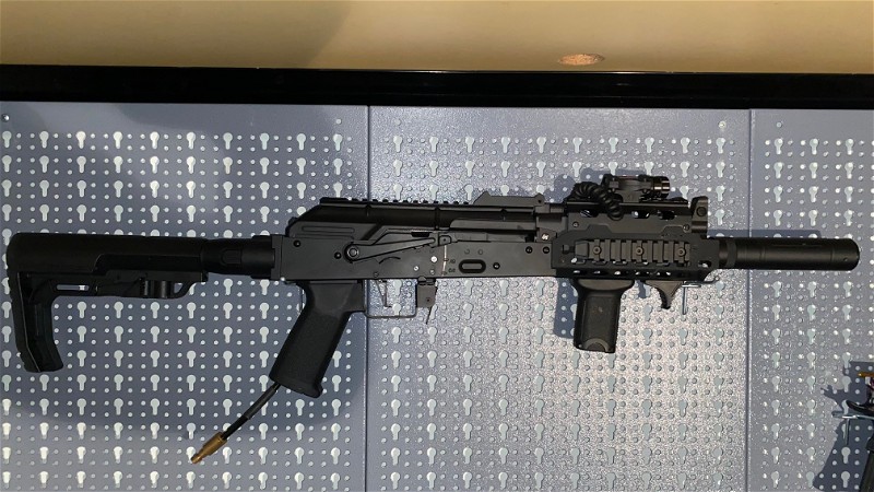 Afbeelding 1 van AK-74 CQB wolverine inferno
