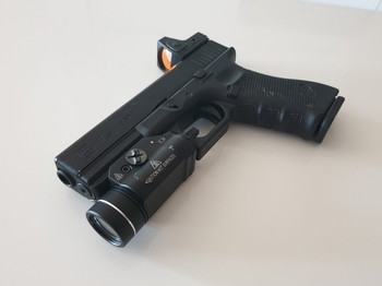 Bild 2 für GLOCK 17 gen 4   met light en RMR